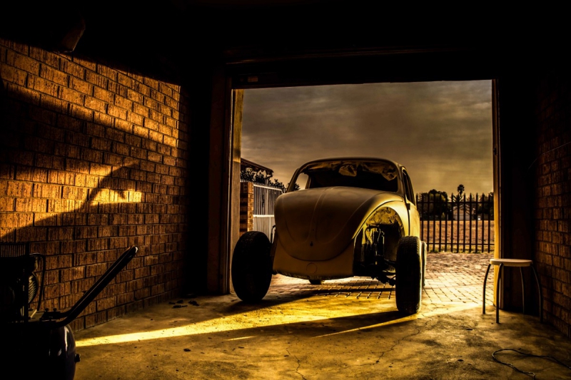 carrosserie-ST LEGER-min_car_garage_volkswagen_sunset_vw_beetle-81658